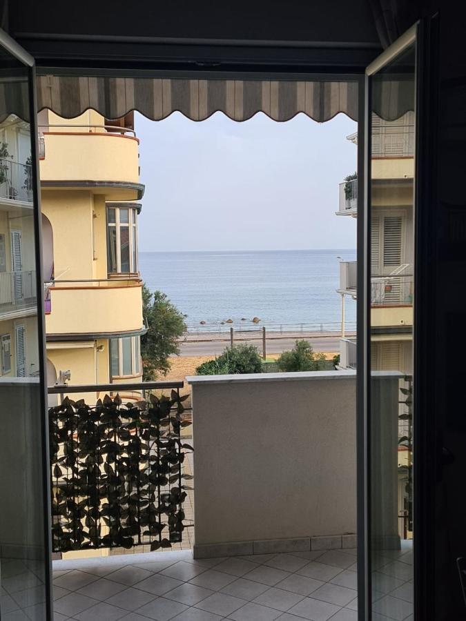 Casa Miro' Apartment Capo d'Orlando Ngoại thất bức ảnh